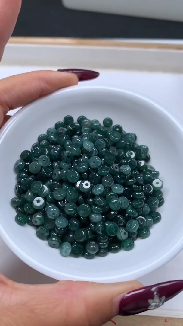 未镶嵌翡翠手饰D811 翡翠蓝水算盘（精品）5*3mm20颗8元