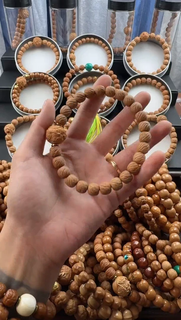 手串猴头核桃苍龙送单颗雕刻瑕疵