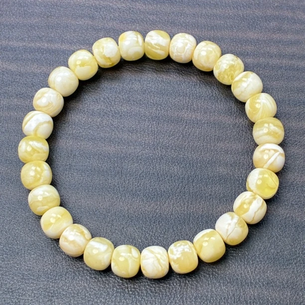 8.5mm俄料天然原矿蜜蜡瓷白花老型手串蜜蜡手串