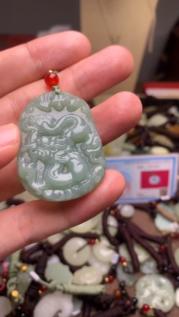 颈饰未镶嵌和田玉新疆料青海料清水和田玉吊坠