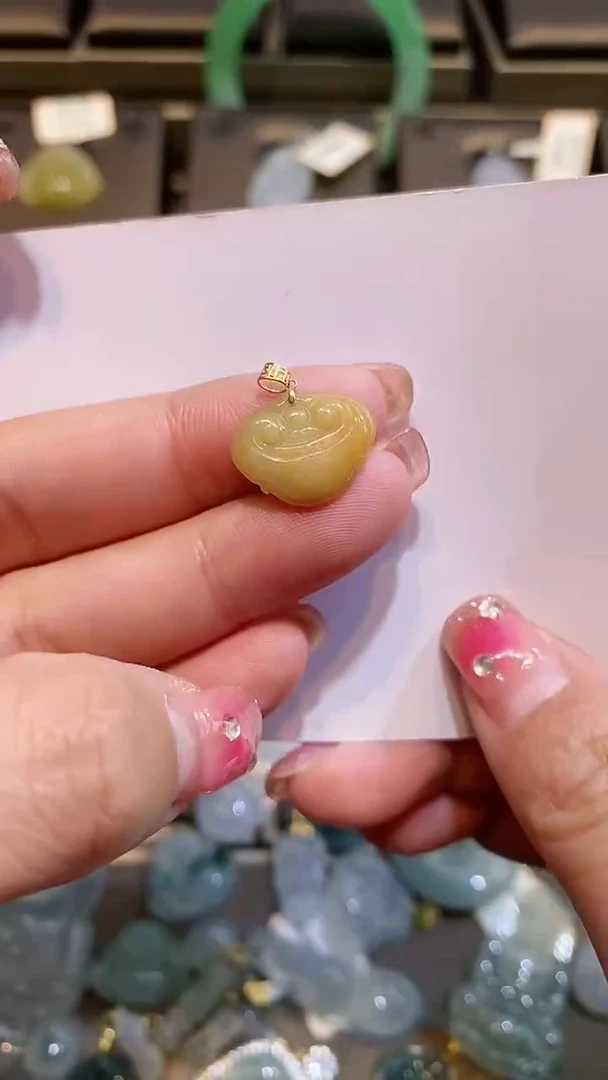 【闪购商品】翡翠颈饰18K金镶嵌纯天然A货翡翠一件