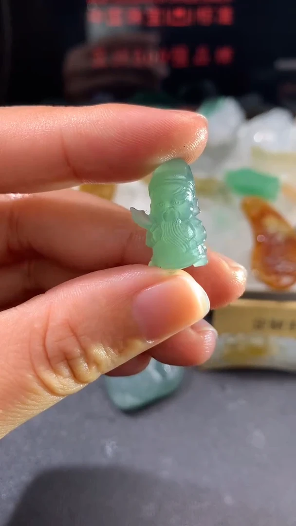 定制翡翠未镶嵌