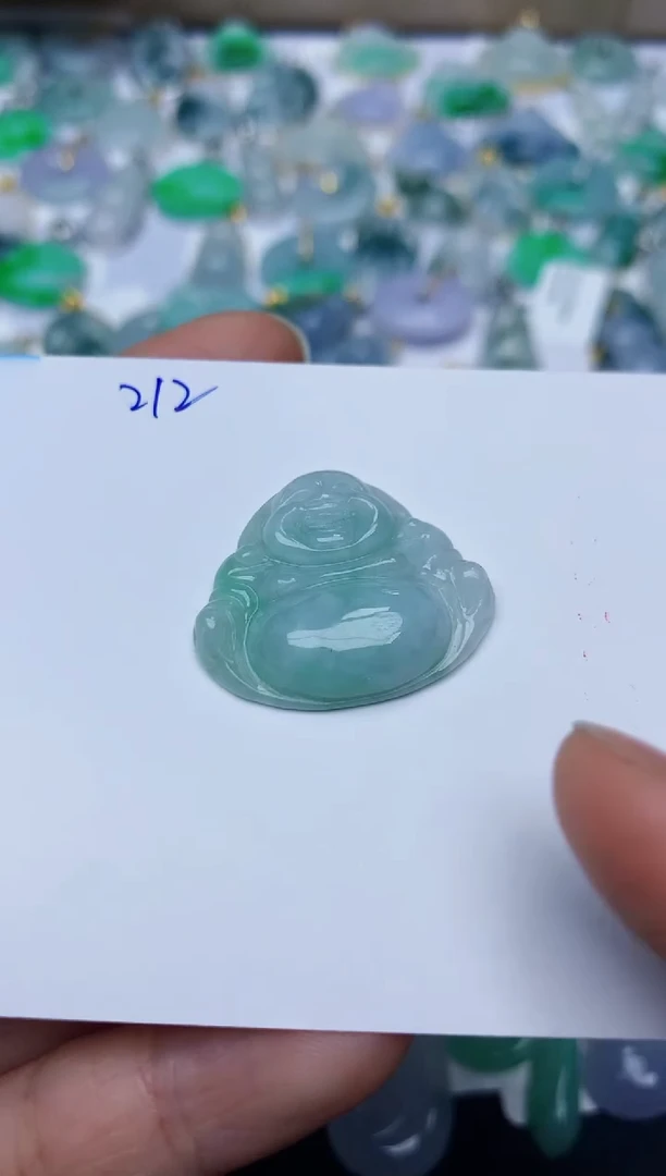 【闪购商品】翡翠颈饰未镶嵌天然翡翠A货