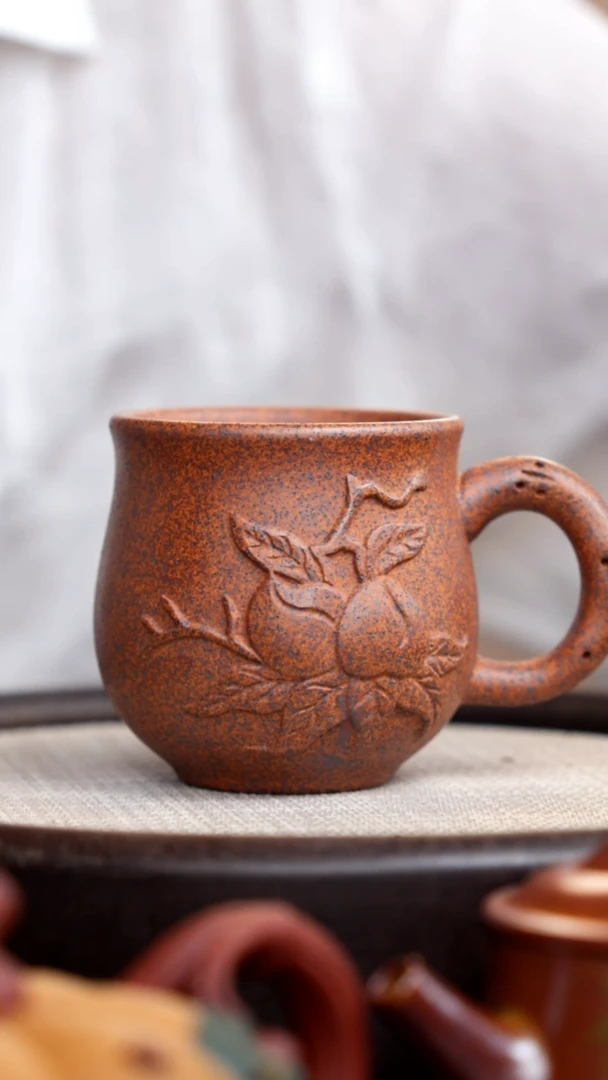 茶壶紫砂高温烧寿桃手把杯