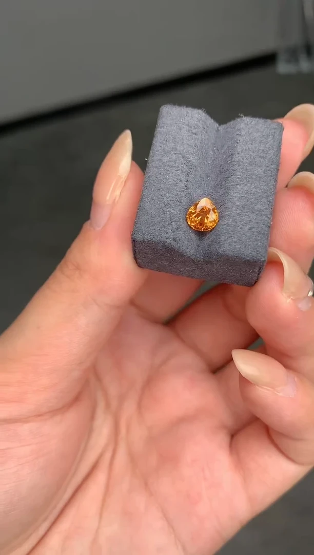 【闪购商品】石榴石（芬达石）裸石未镶嵌1.2ct芬达