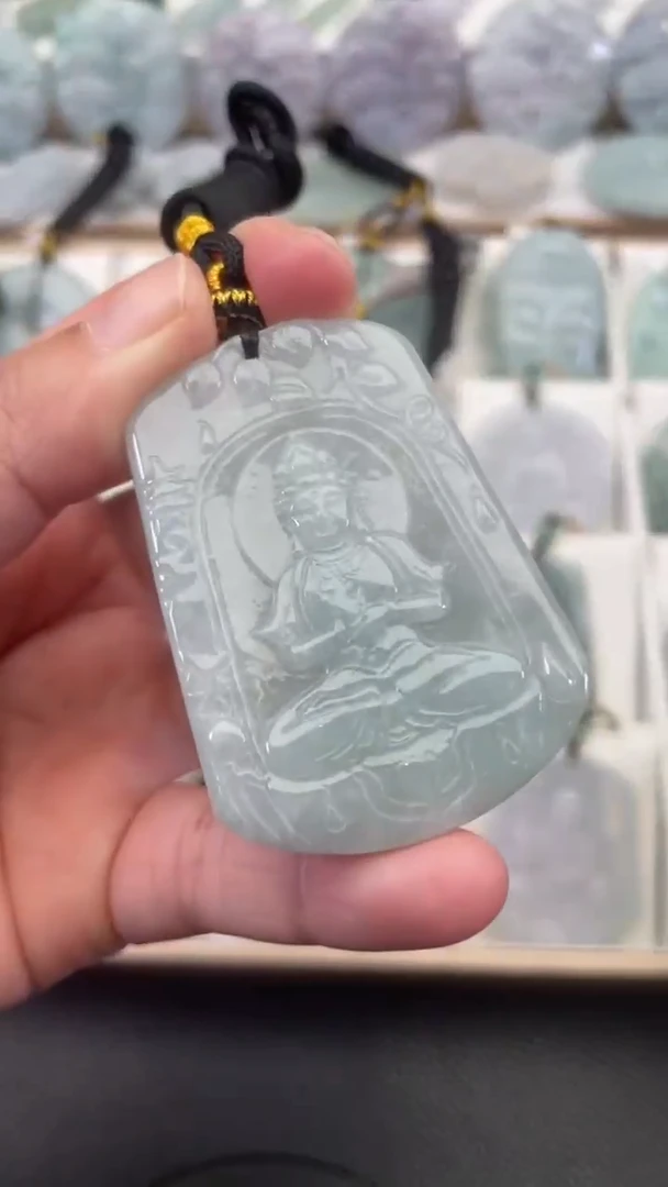 颈饰未镶嵌翡翠天然缅甸翡翠A货36