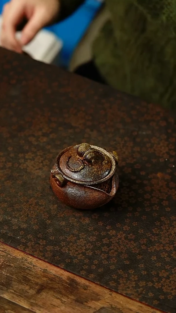 茶杯紫砂瑕疵宝瓶 任发其一