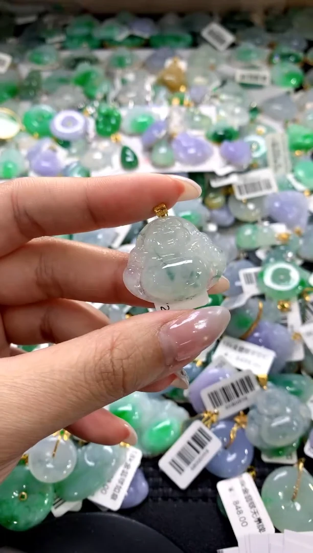 颈饰18K金镶嵌翡翠11111111