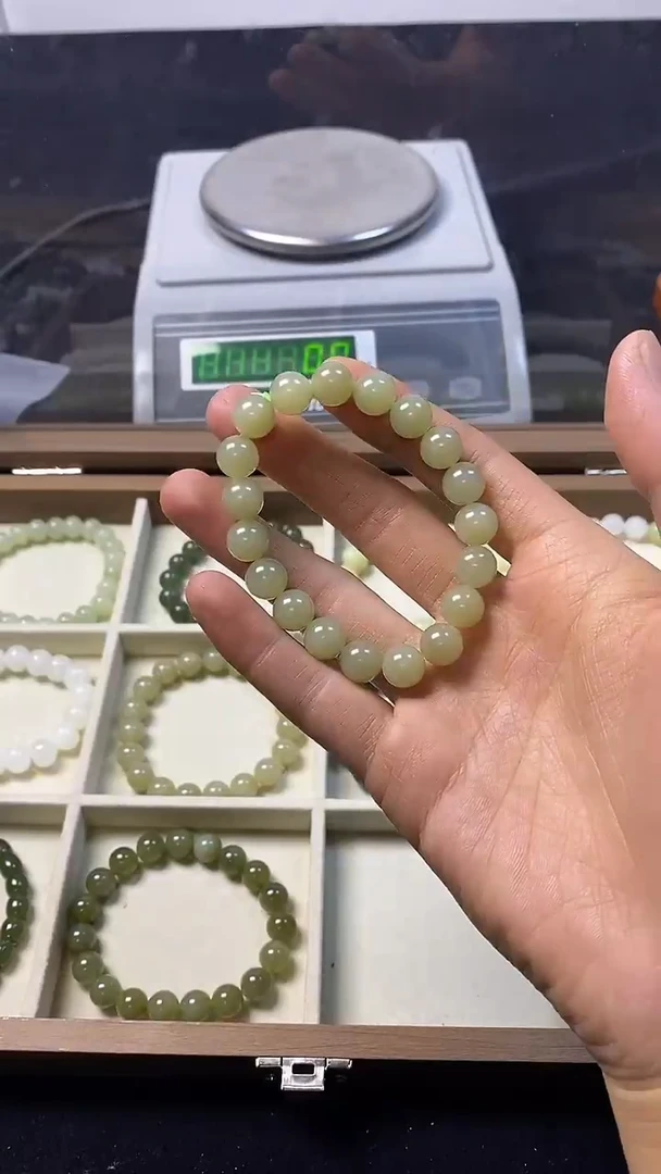 未镶嵌手串和田玉主播推荐！！