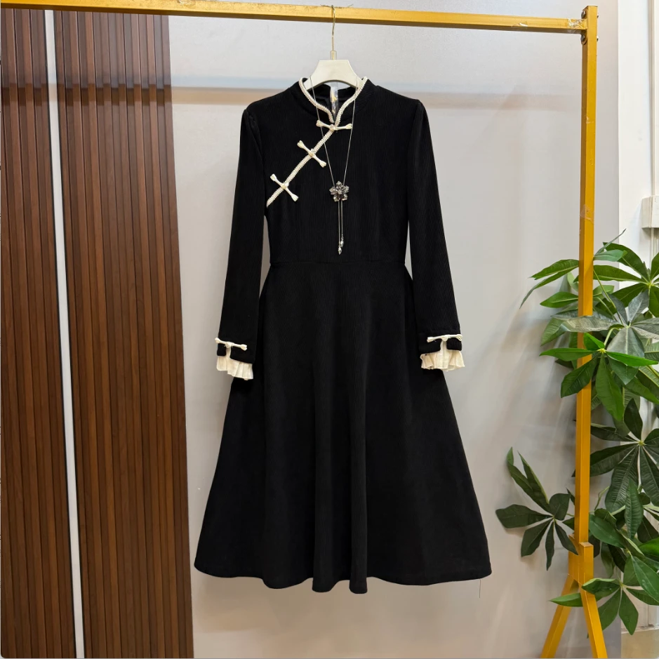 秋冬新款优雅温柔轻奢显瘦复古新中式中长款大码连衣裙