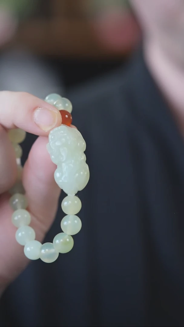 未镶嵌岫玉手串手串