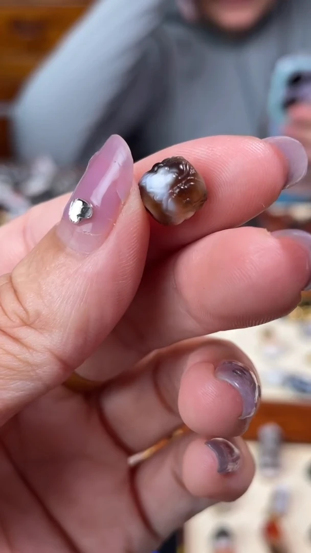 玛瑙/玉髓颈饰未镶嵌248并蒂莲