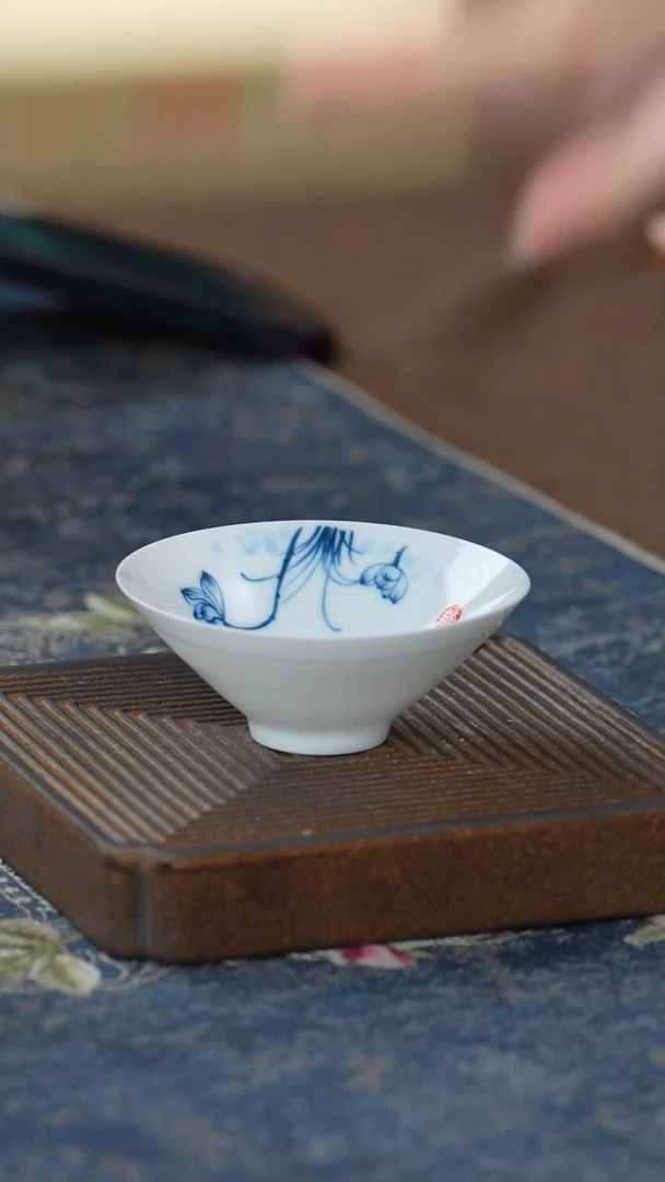 【闪购商品】【白瓷元柳主人杯】【12西泠礼盒】