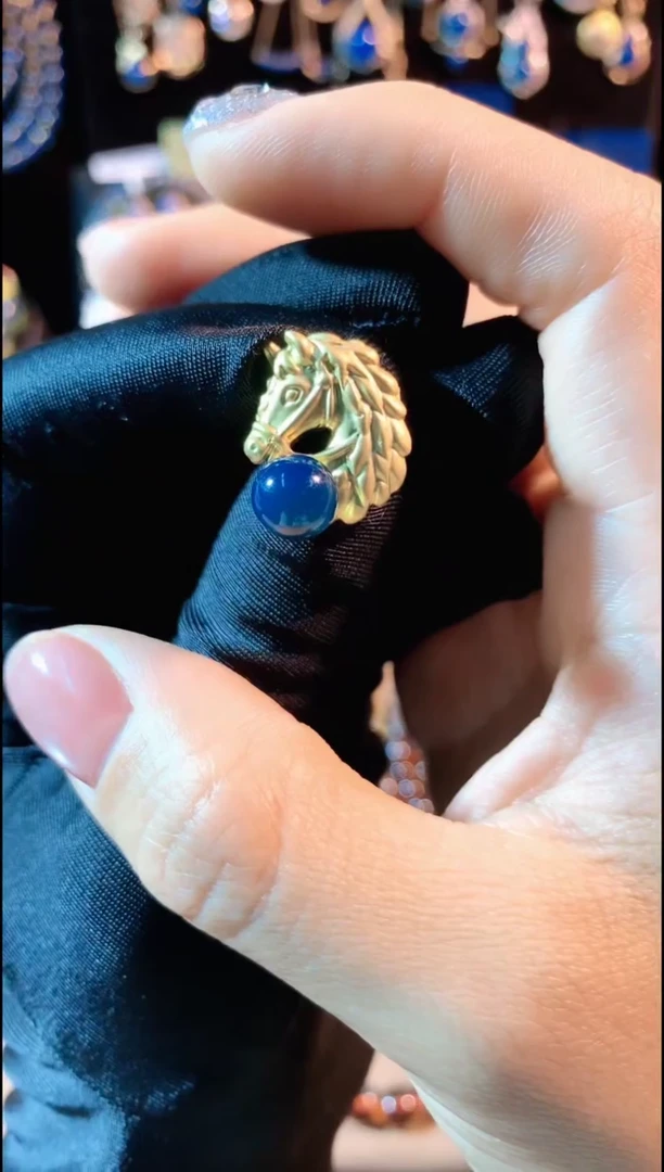 【闪购商品】琥珀珠宝奇石未镶嵌7MM小马款蓝珀胸针