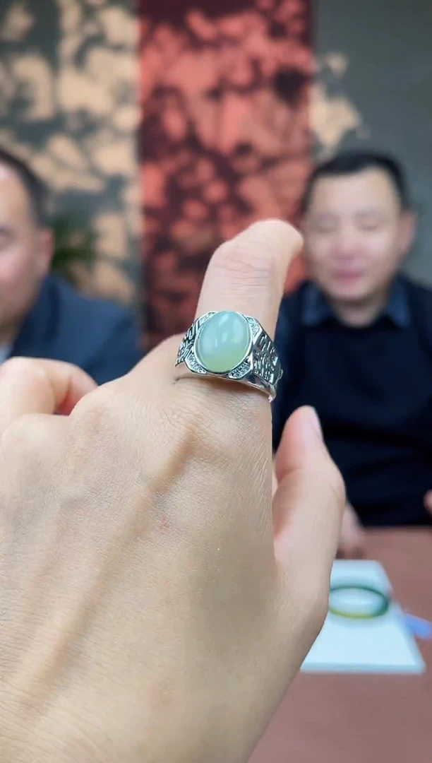 颈饰未镶嵌和田玉a51