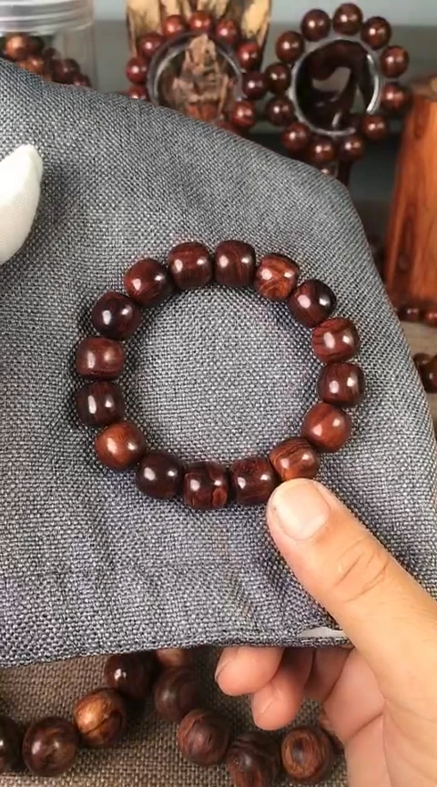 黄花梨/降香黄檀把件海南花梨木紫油梨老料手串