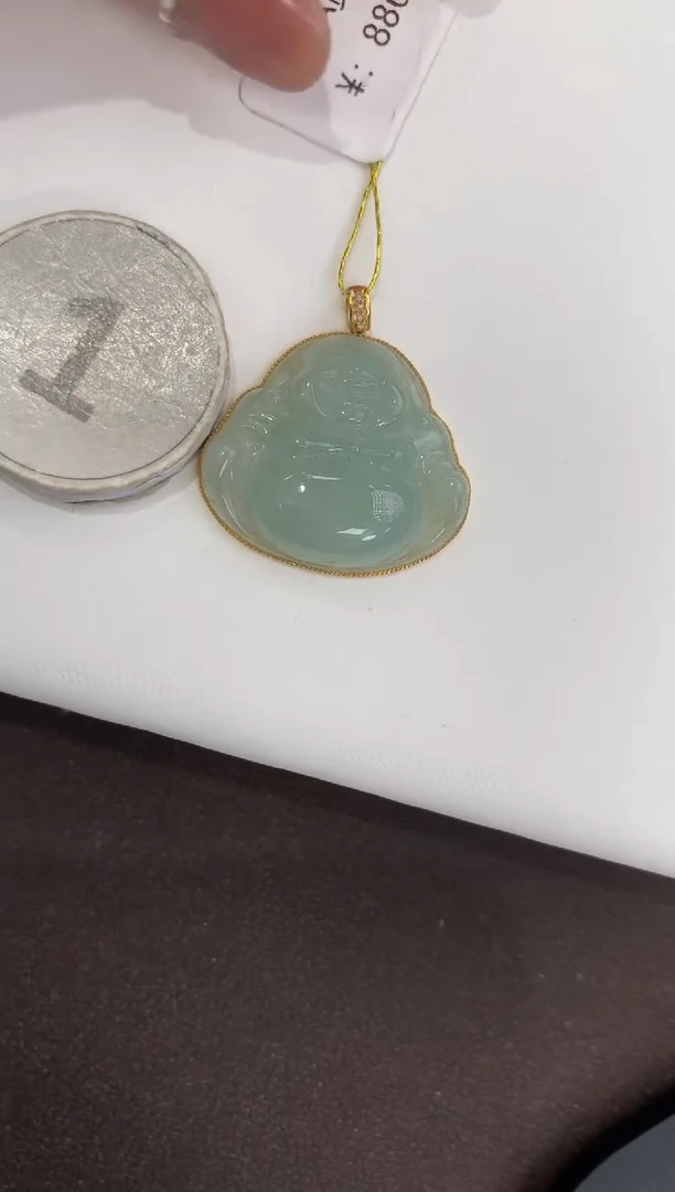 颈饰18K金镶嵌翡翠天然缅甸a货翡翠