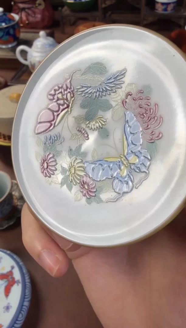 景德镇绿蝶恋花高足盖置