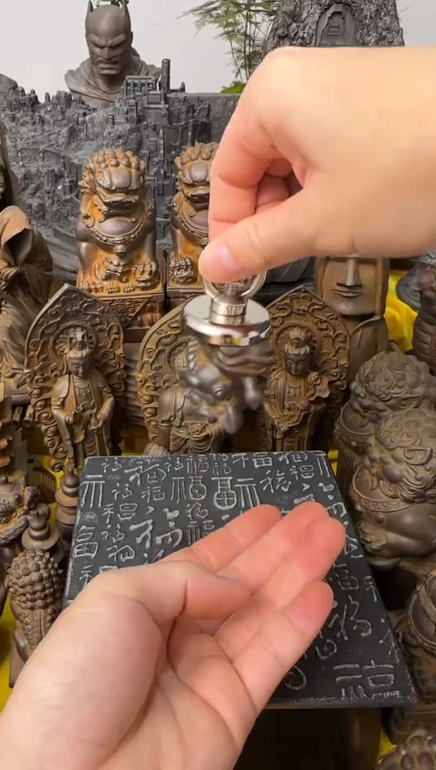 金属有尾巴小舞狮