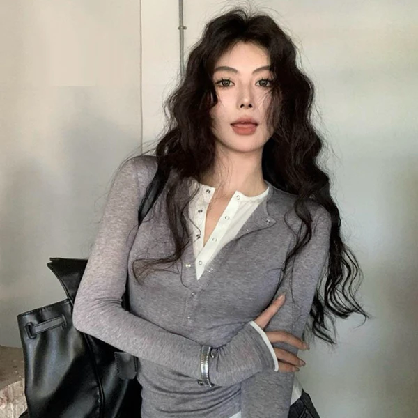 灰色纯欲假两件长袖t恤打底衫女内搭2025新款春秋休闲修身上衣服