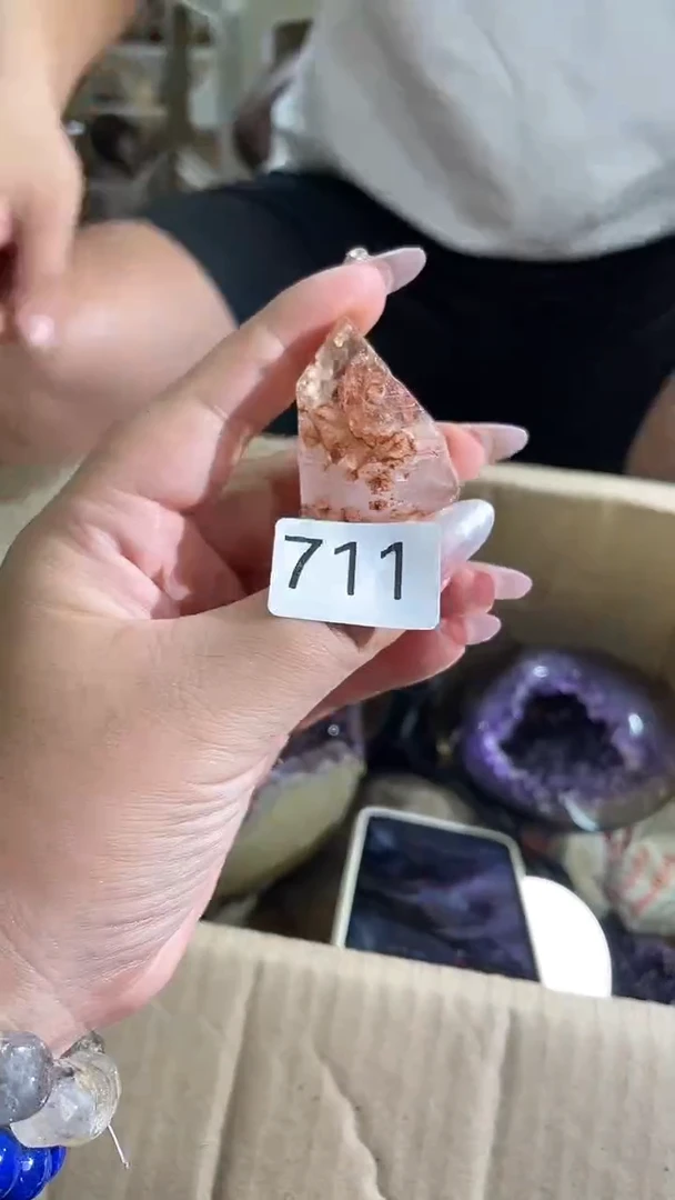 未镶嵌珠宝半成品水晶红泥骸骨-711