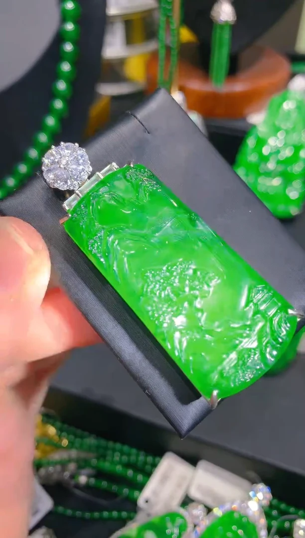 【闪购商品】翡翠颈饰银S925镶嵌21一季