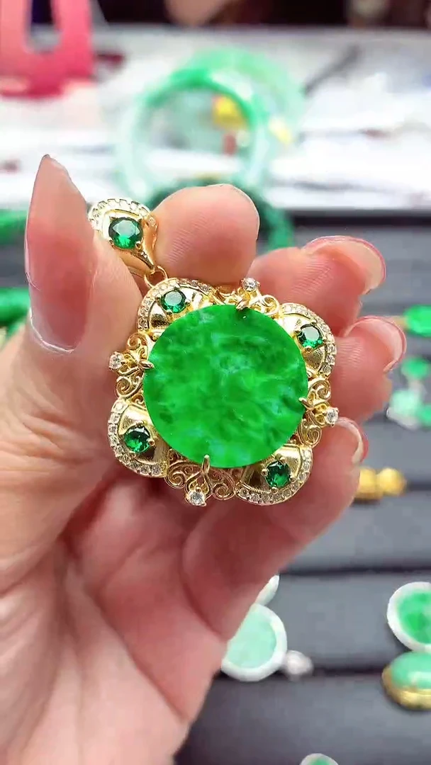 【闪购商品】翡翠颈饰银S925镶嵌颈饰