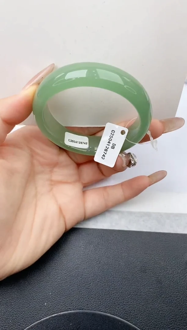 未镶嵌手镯石英质玉w161-DB50+