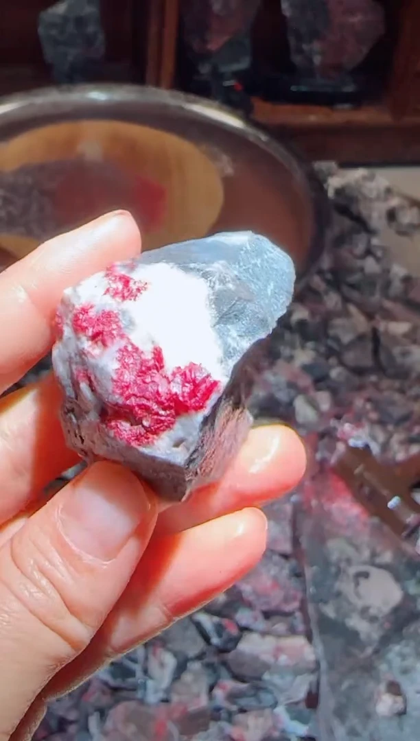 天然辰砂朱砂毛料56