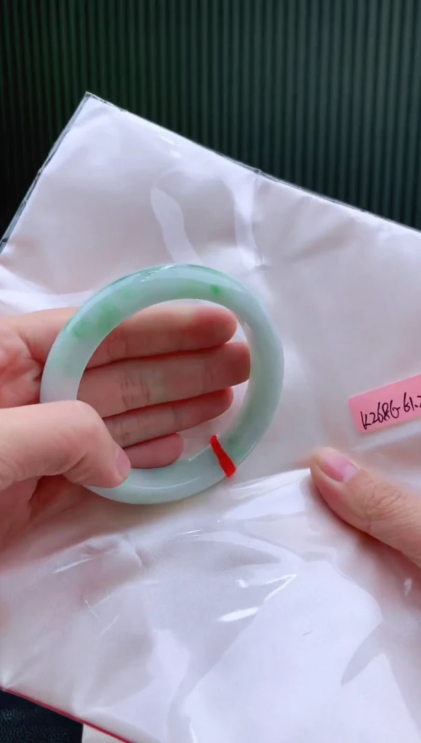 未镶嵌手镯翡翠61