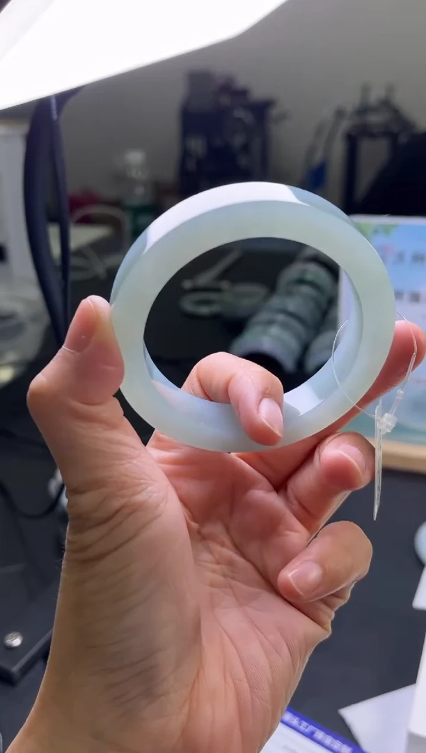 未镶嵌手镯定制翡翠今*好定制不退不换