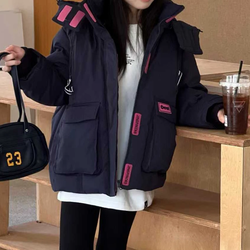 女童25冬极寒款保暖休闲大口袋袖标羽绒服冬季5002