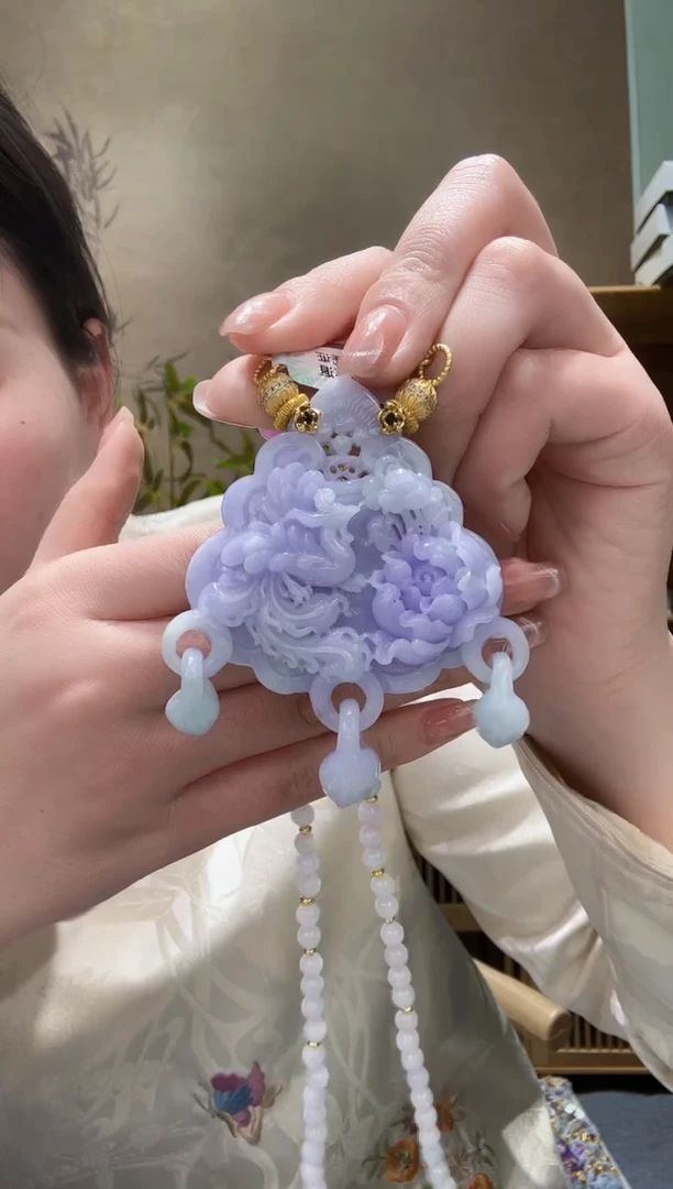 【闪购商品】翡翠颈饰未镶嵌吊坠