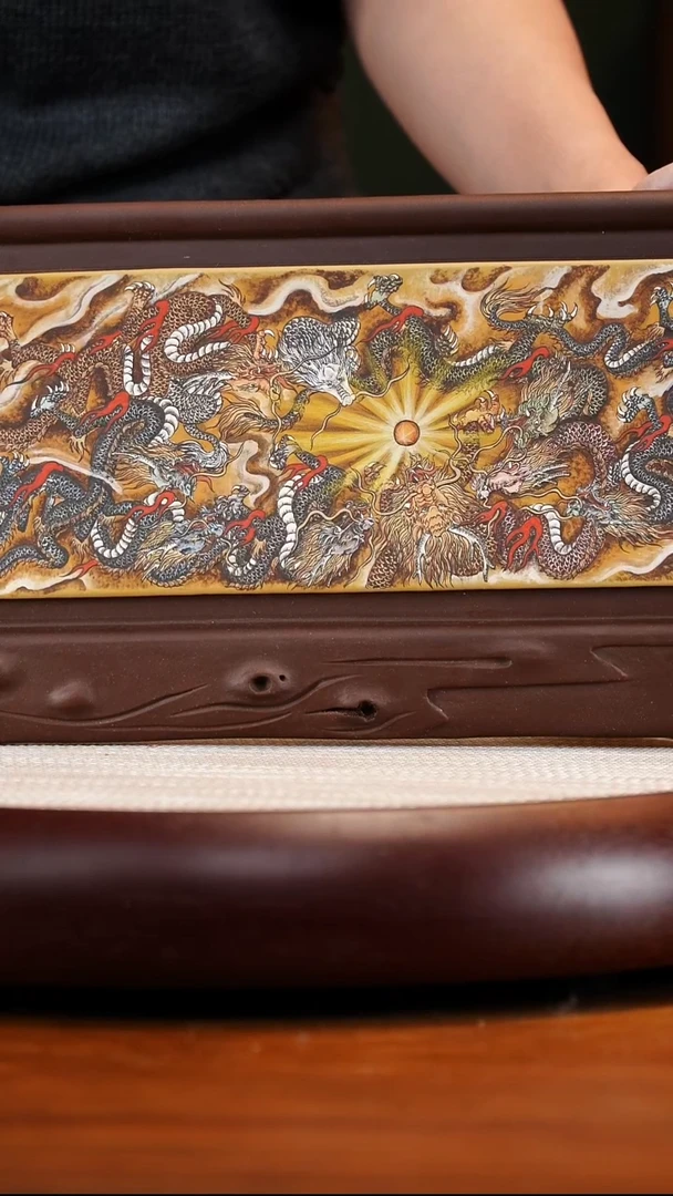 TL35九龙壁紫砂赏盘