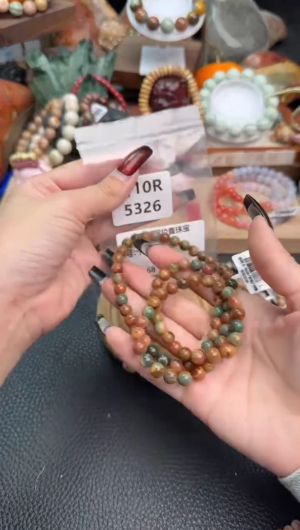 【闪购商品】石英质玉手链未镶嵌10R5326
