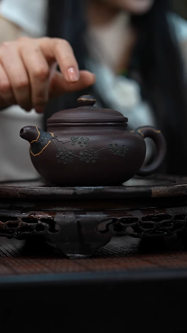 茶壶紫砂宜兴岁颐传砂原矿全手37+两个杯子