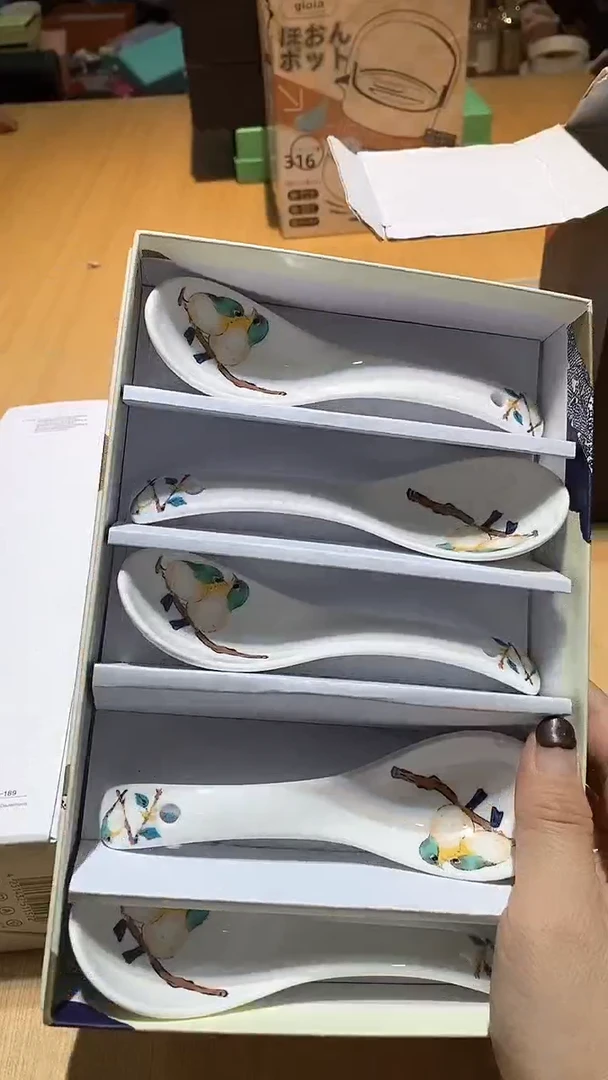 【闪购商品】瓷片锅碗瓢盆一件不剩