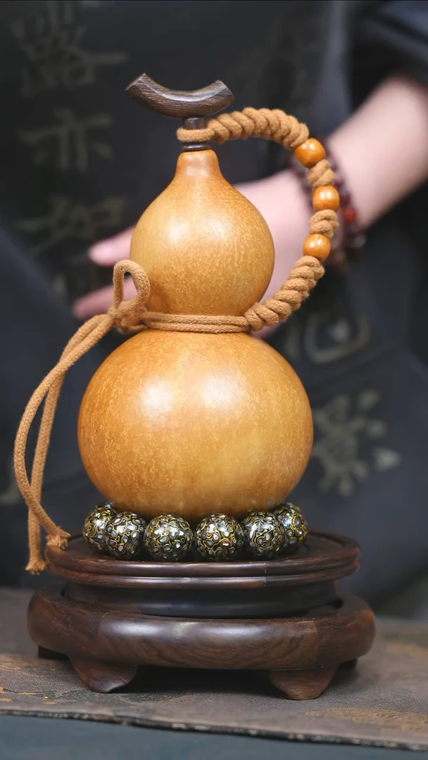 【闪购商品】YF103大漆酒葫芦不包手串及旋转底座