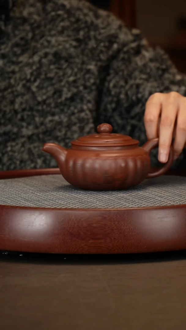 【闪购商品】紫砂茶壶筋纹莲韵