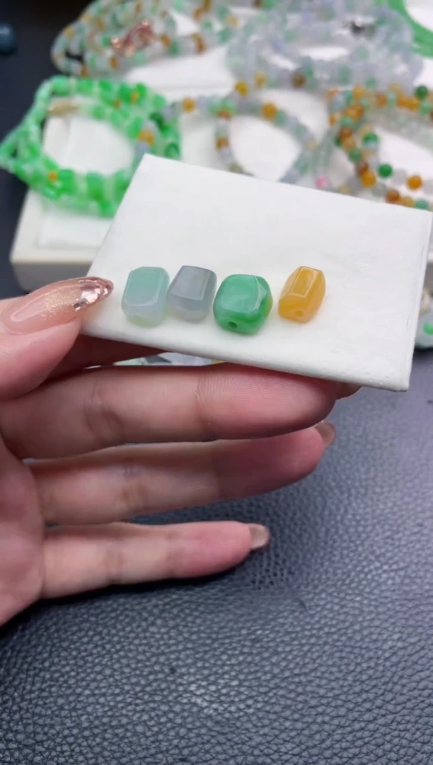 未镶嵌定制翡翠冰**❤珠子