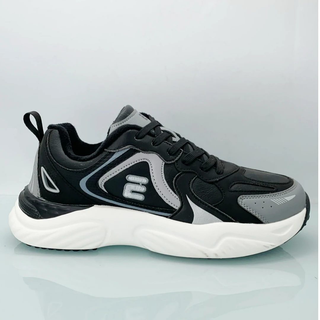 【一森家】新款时尚百搭潮鞋舒适潮流运动休闲鞋875（675）