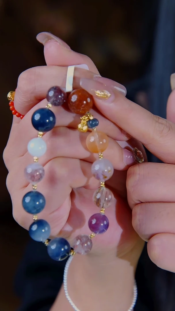 未镶嵌手链水晶蓝兔设计款