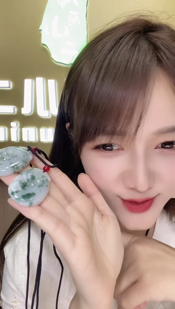 未镶嵌挂件翡翠373729/翡翠如意    多样性一件发