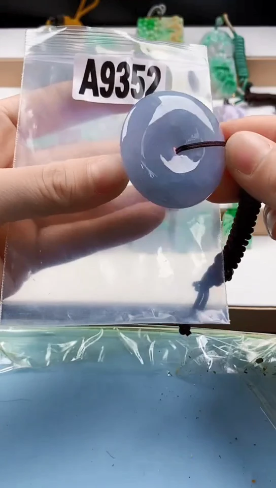 翡翠未镶嵌颈饰天然翡翠吊坠挂件