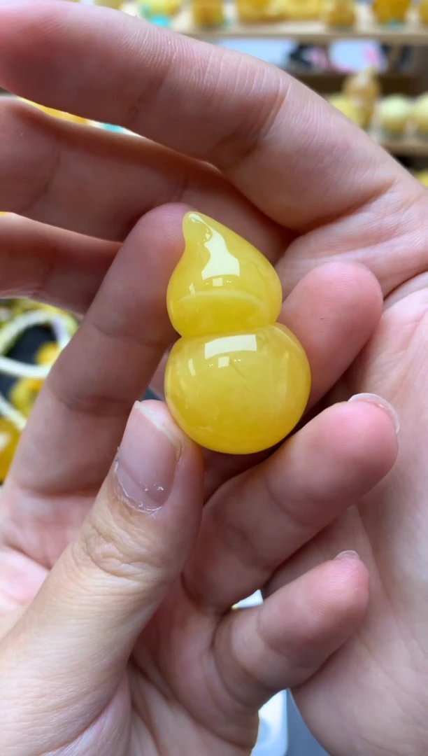 琥珀未镶嵌珠宝奇石028琥珀蜜蜡微瑕包括坑花粉杂裂冰花气泡