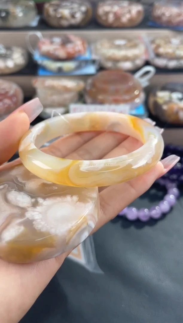 未镶嵌手镯石英质玉62