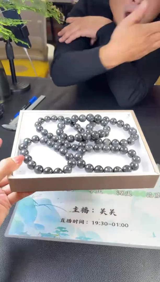 未镶嵌挂件翡翠多样性发一件R703129