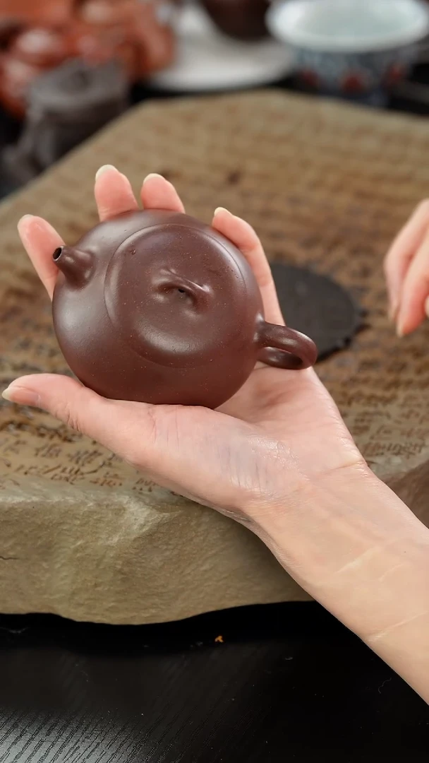 【闪购商品】紫砂茶壶lx老紫泥纳底汉棠石瓢130cc