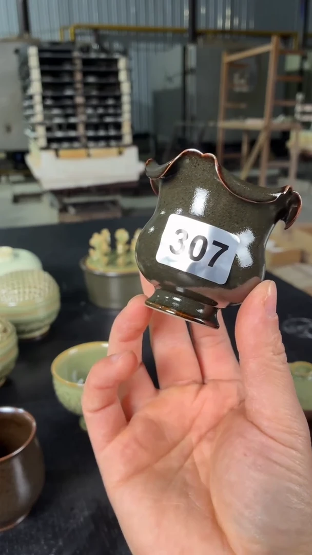 耀州窑手工窑变花口尊307