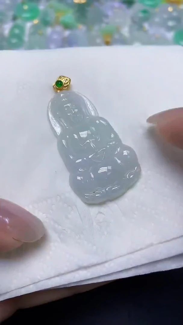 翡翠未镶嵌颈饰天然缅甸翡翠A货